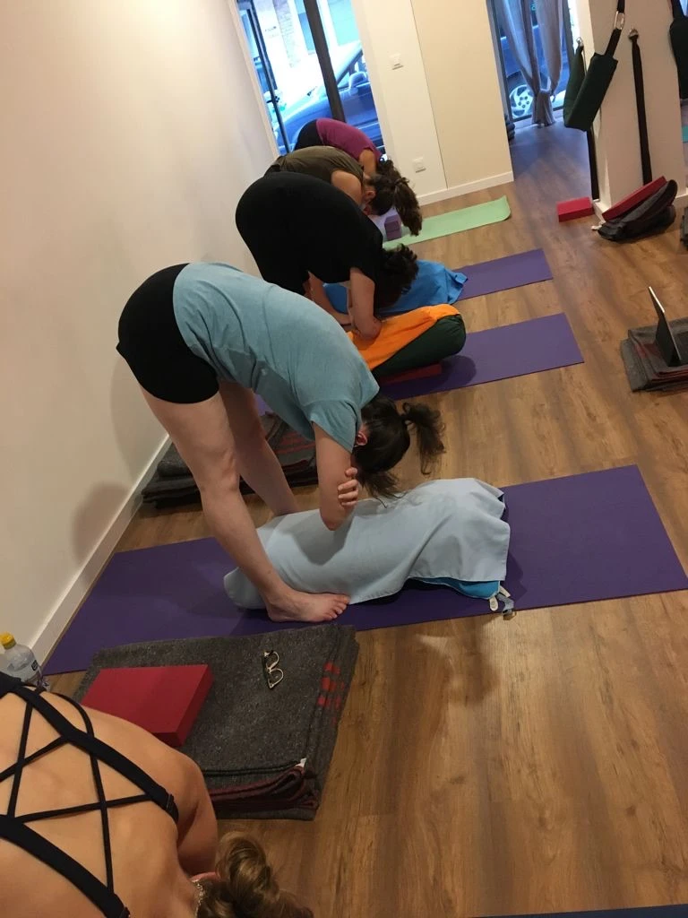 3_yoga_para_todos_1_1x